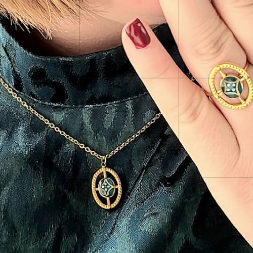 Collier Design